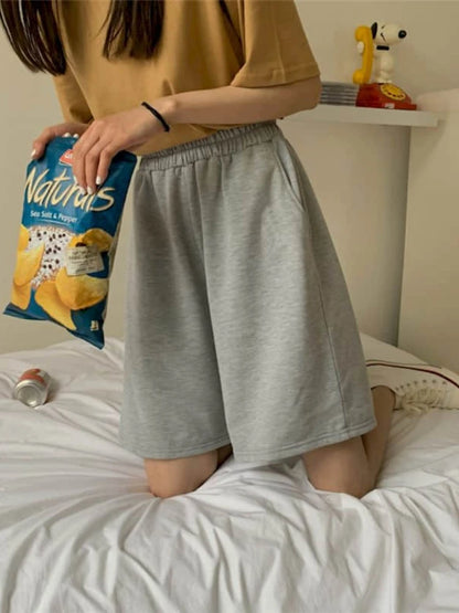 Basic Oversized Shorts Pants -